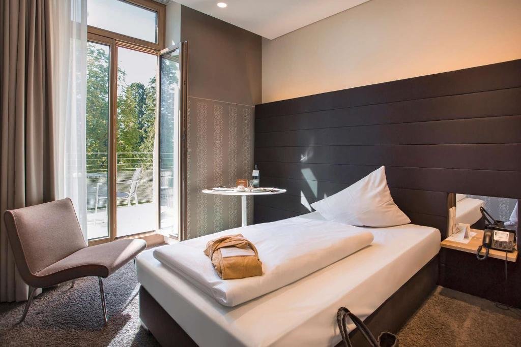 Standard Single room with balcony Parkhotel Jordanbad