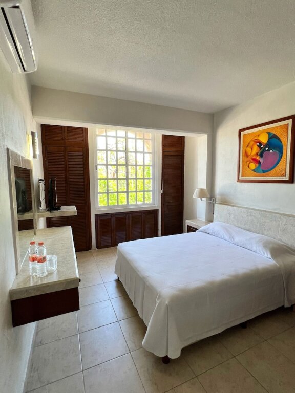 Suite Presidenciales con balcón y con vista a la ciudad Hotel Handall Cancun