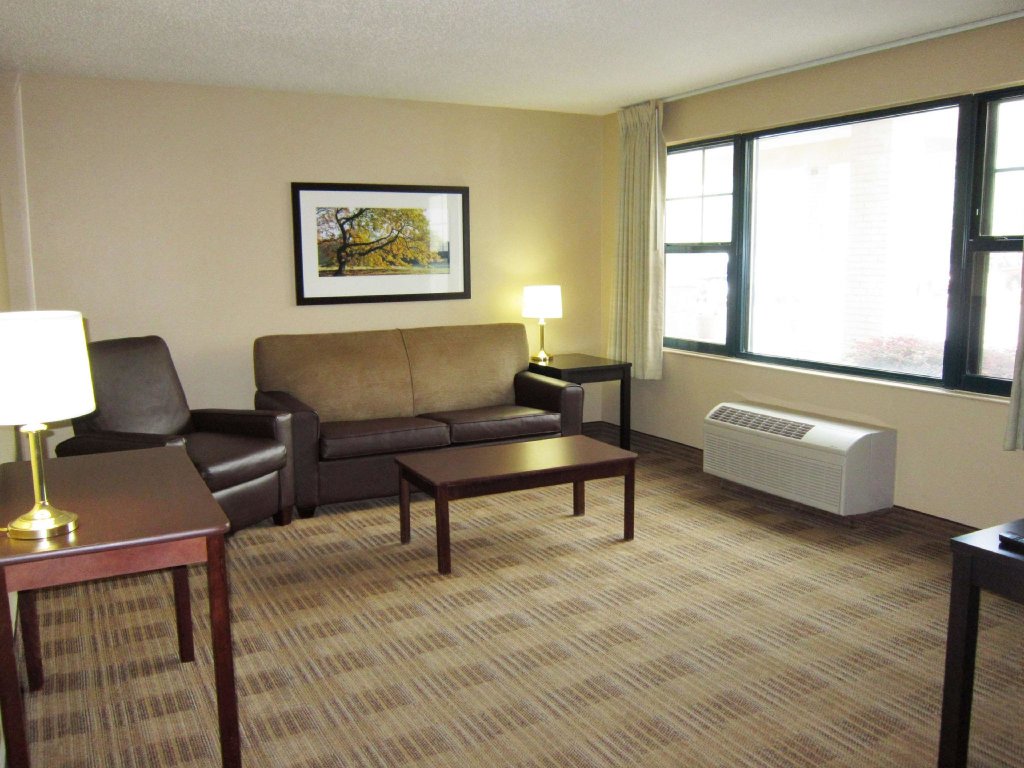 Номер Deluxe Extended Stay America Suites Baltimore BWI Airport Aero Dr