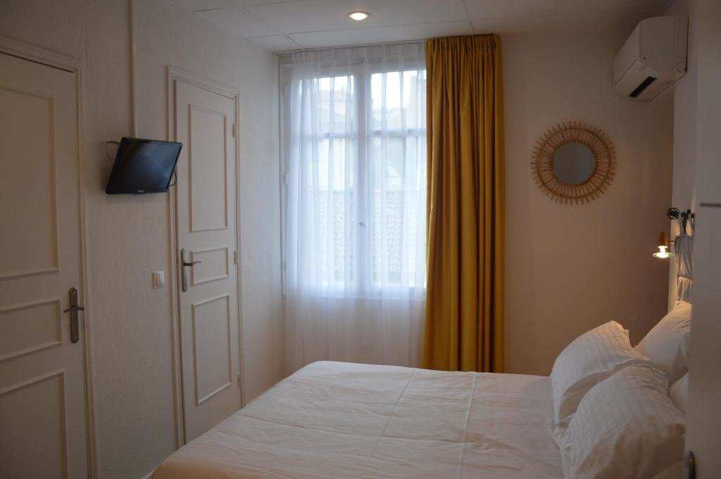 Suite Hotel le Castellamar