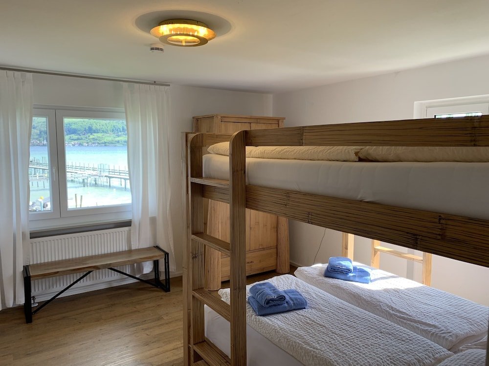 Confort quadruple chambre 1 chambre Vue sur le lac Gästehaus am See