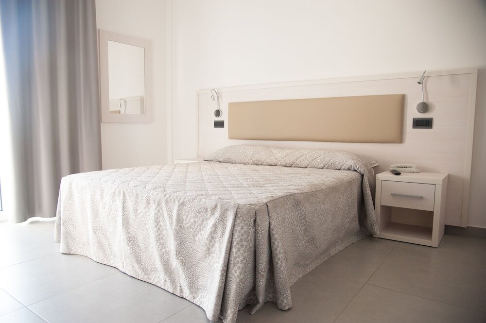 Apartamento 1 dormitorio con balcón Residence Hotel Albachiara