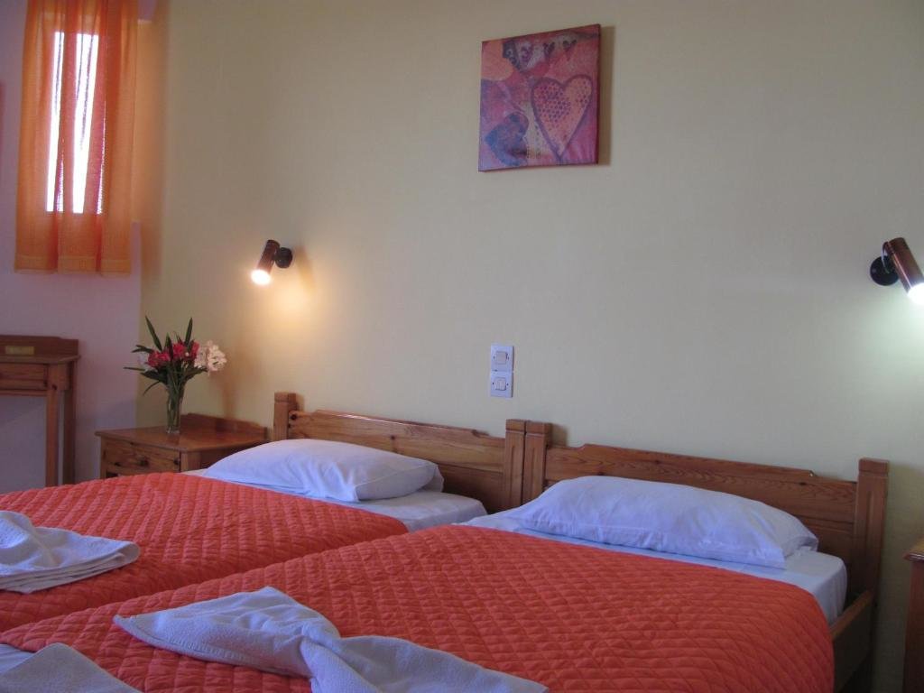Standard Doppel Zimmer mit Bergblick Kalami Rooms