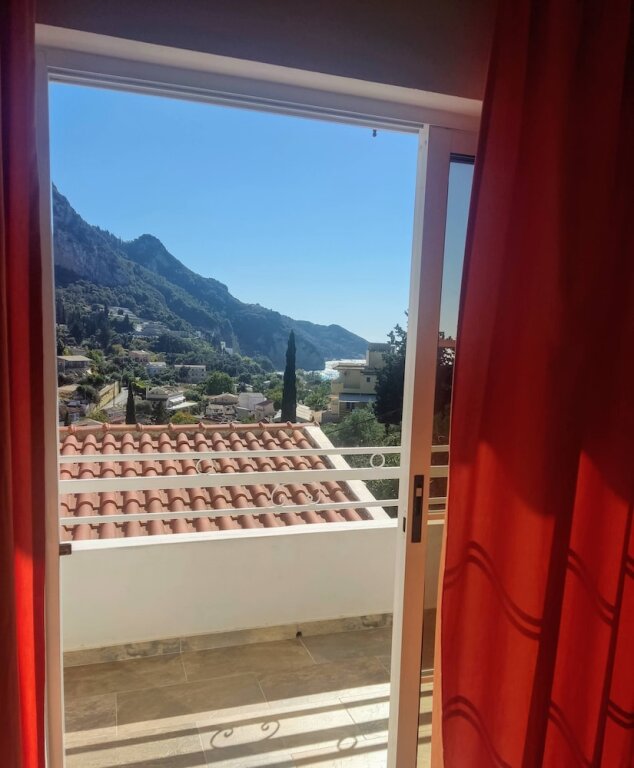 Двухместная студия с балконом и с видом на горы Panorama apartments