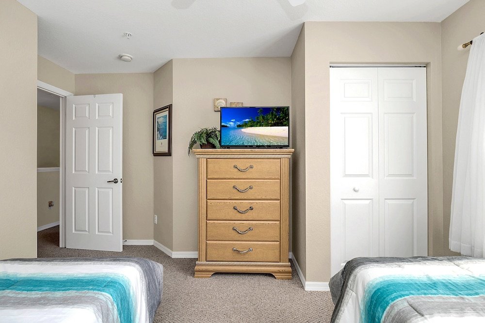 Habitación Confort Modern & Comfy 20min to Disney Queenbeds
