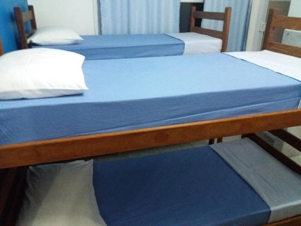 Кровать в общем номере Hostel Vista do Mar