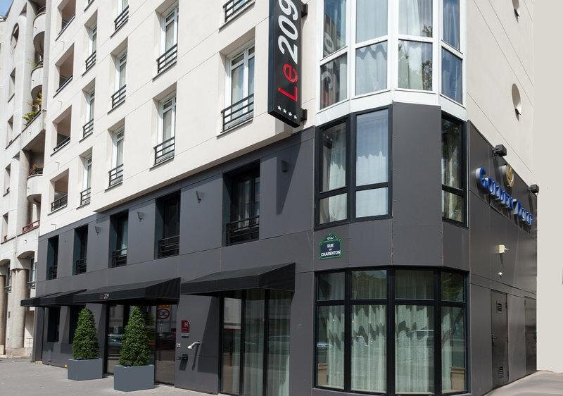 Трёхместный номер Standard Hôtel le 209 Paris Bercy