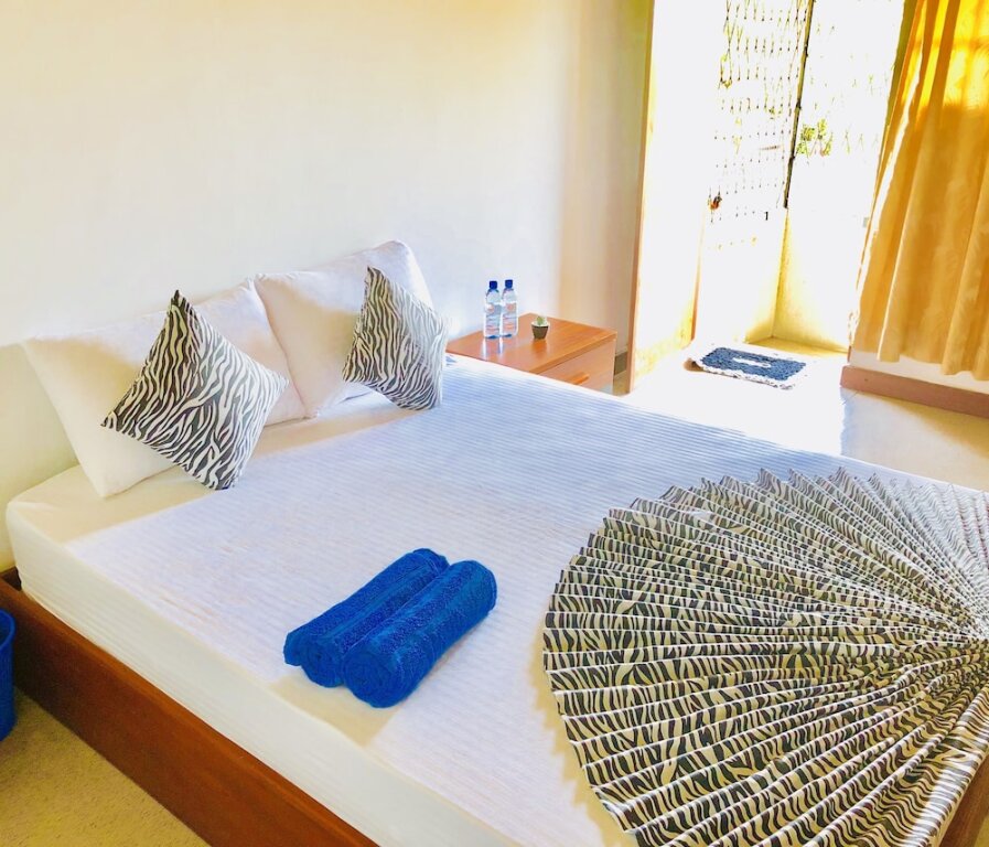 Habitación doble De lujo con balcón Trip 'N' Chill Hostels Colombo Airport