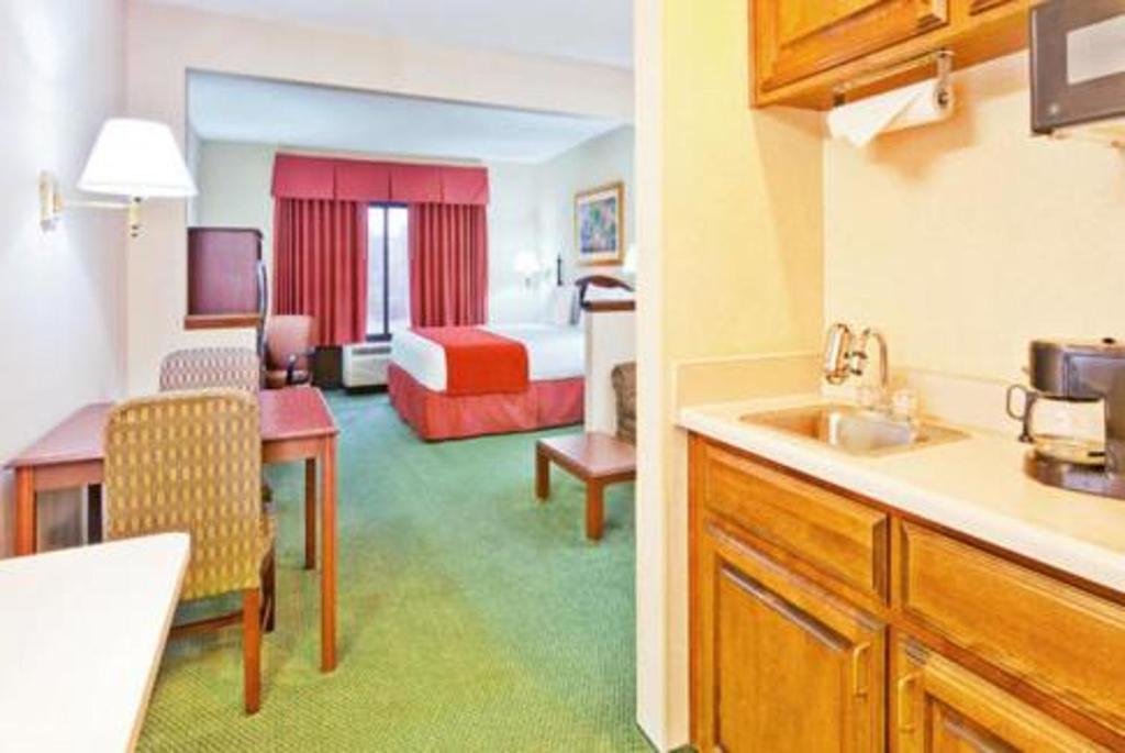 Номер Standard Auburn Place Hotel & Suites Paducah
