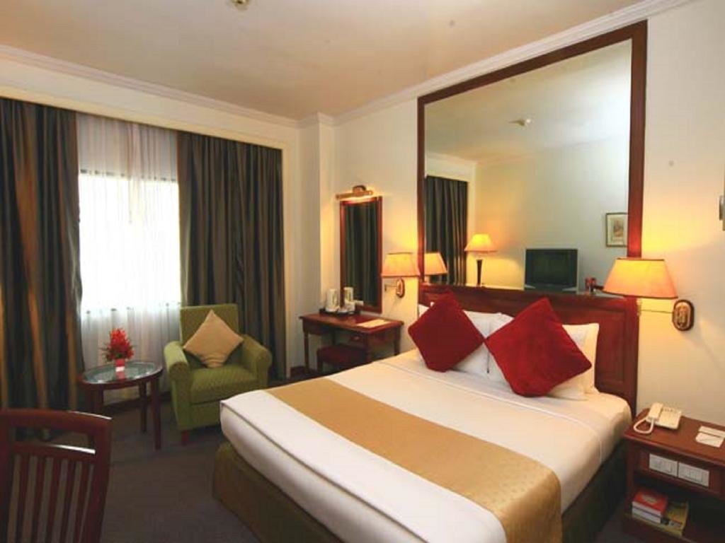 Superior room Arnoma Hotel Bangkok - SHA Plus