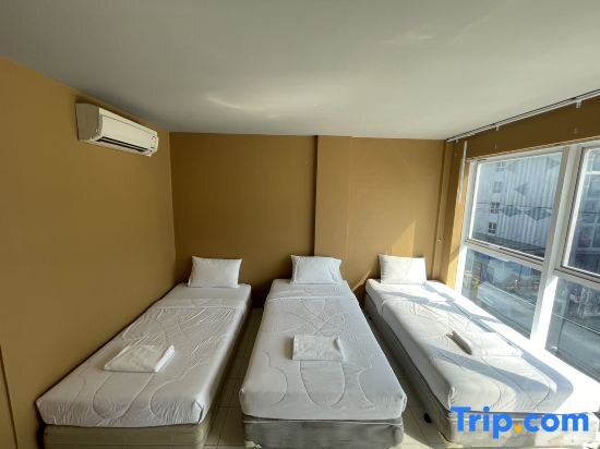 Bed in Dorm (female dorm) Landmark Patong Hotel