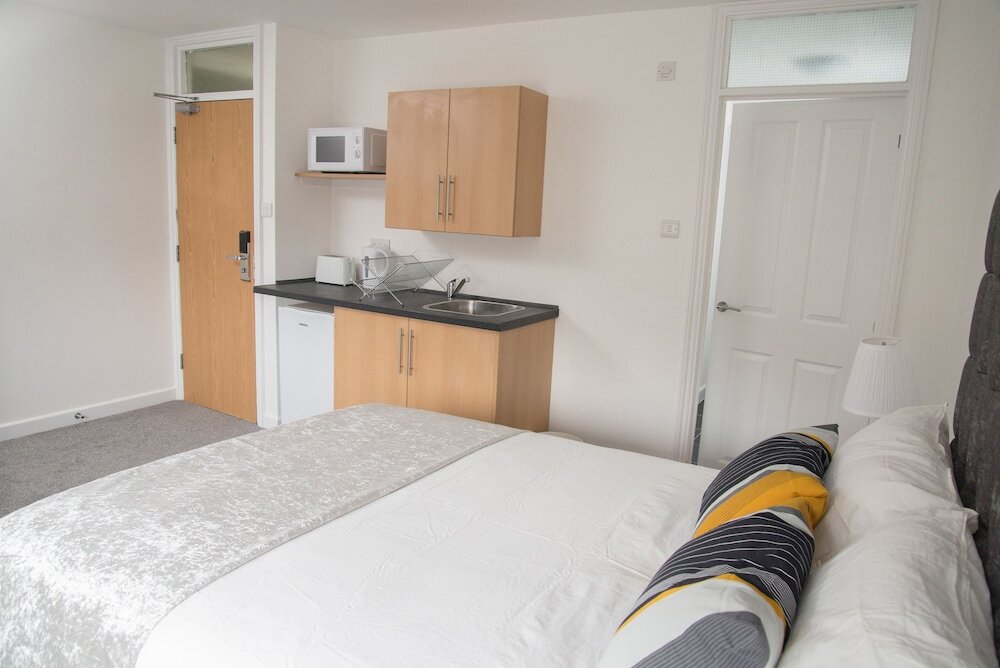 Standard Double room Tlk Apartments And Hotel