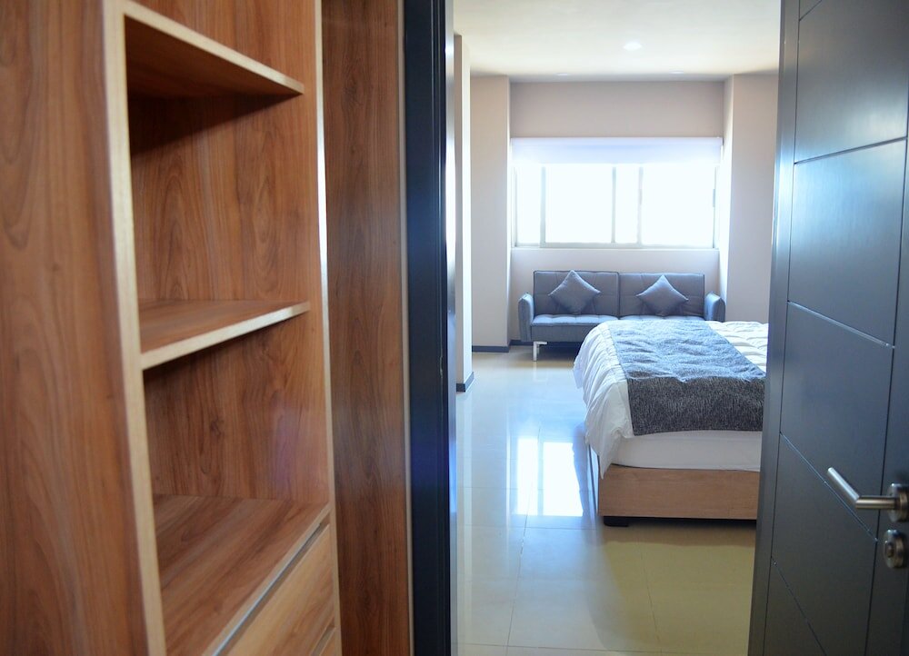 Люкс Superior с 3 комнатами с балконом и с видом на гавань Bahia Marina Departamentos