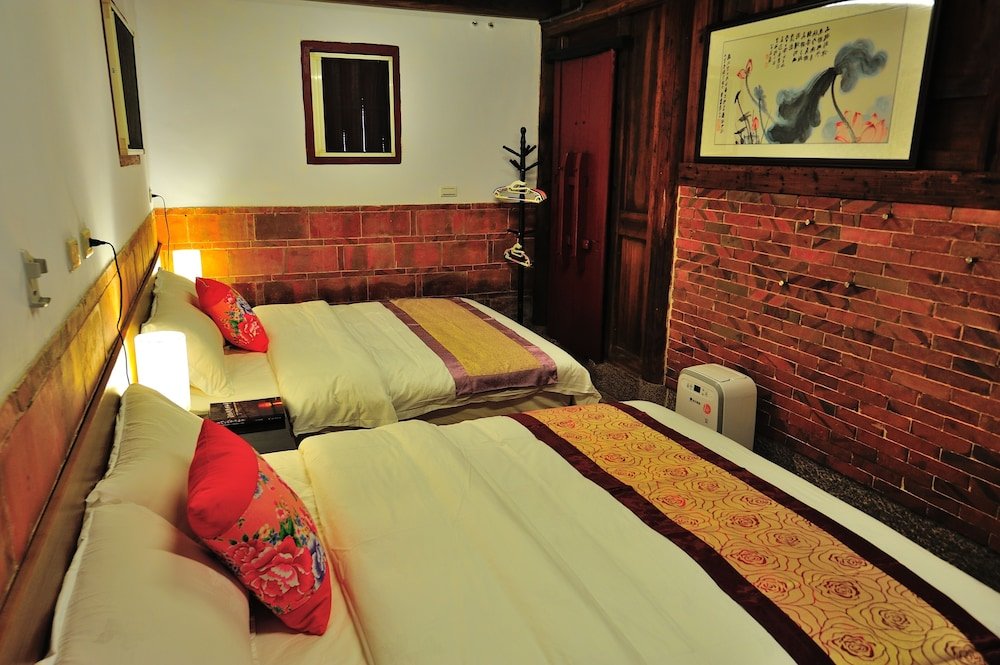 Кровать в общем номере Feng Mao Lin Zhi