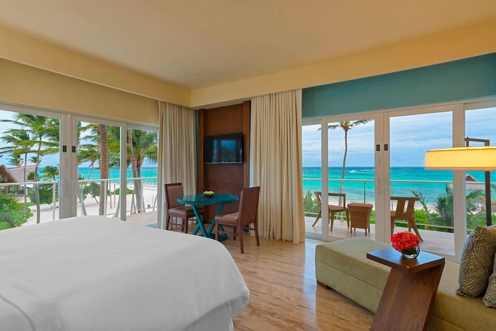 Двухместный полулюкс с балконом и с видом на океан The Westin Puntacana Resort & Club