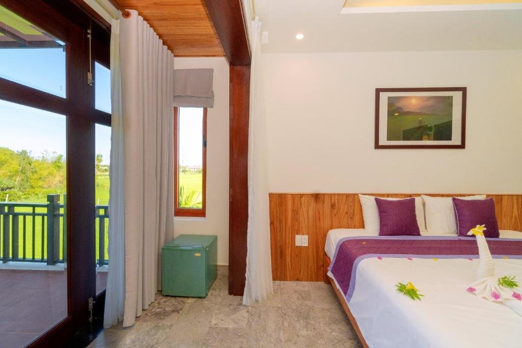 Standard Dreier Zimmer mit Balkon Lama Villa Hoi An