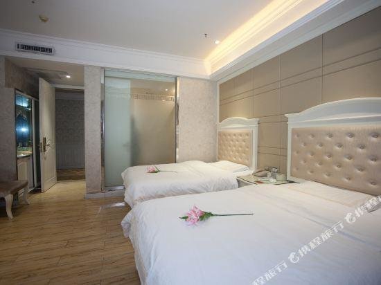 Deluxe Suite Jilv Zuntian Hotel