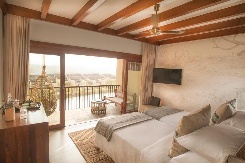 Standard Einzel Zimmer mit Balkon und mit Blick auf den Park Meghauli Serai, A Taj Safari Lodge