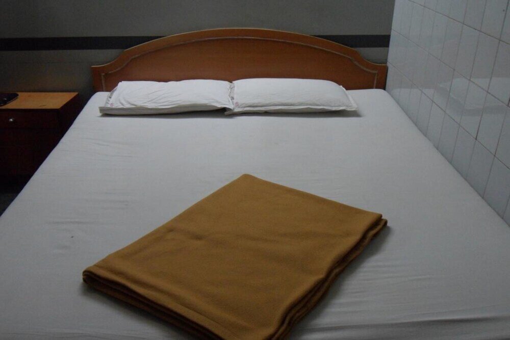 Standard room Hotel Sahyadri