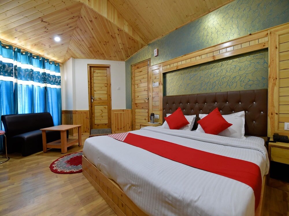 Standard room OYO 14409 Satyam Paradise Cottage