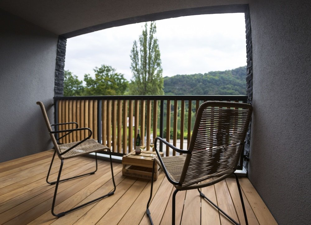 Standard Doppel Zimmer mit Balkon und mit Flussblick Rieslingquartier