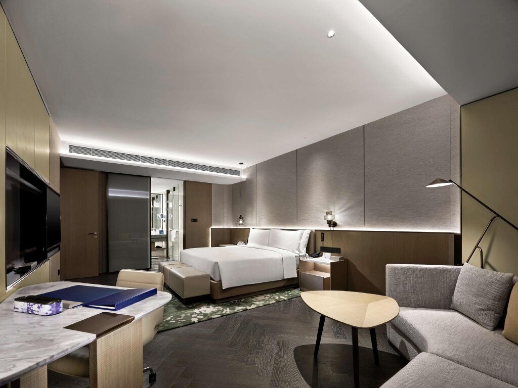 Suite Premium DoubleTree by Hilton Qidong, China