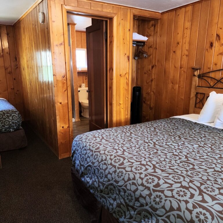 1 Bedroom Comfort room with mountain view Canyon Motel