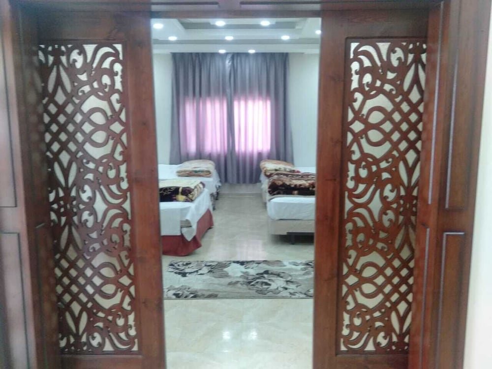 Кровать в общем номере Princess Balqees Hostel