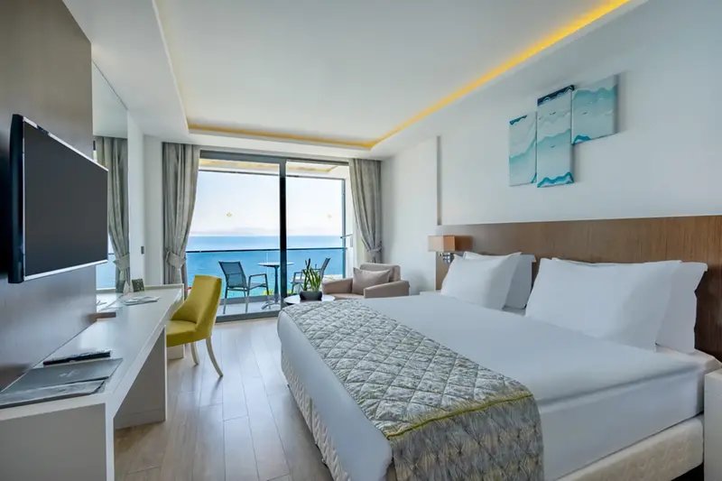 Двухместный номер Deluxe с балконом и с видом на море The Nowness Luxury Hotel & Spa