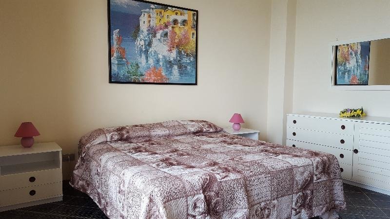 3 Bedrooms Bed in Dorm Roulette Appartamenti a Gallipoli