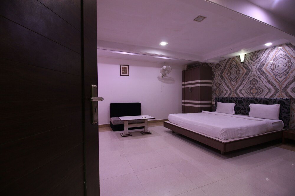 Habitación De lujo FabHotel Avinash Residency