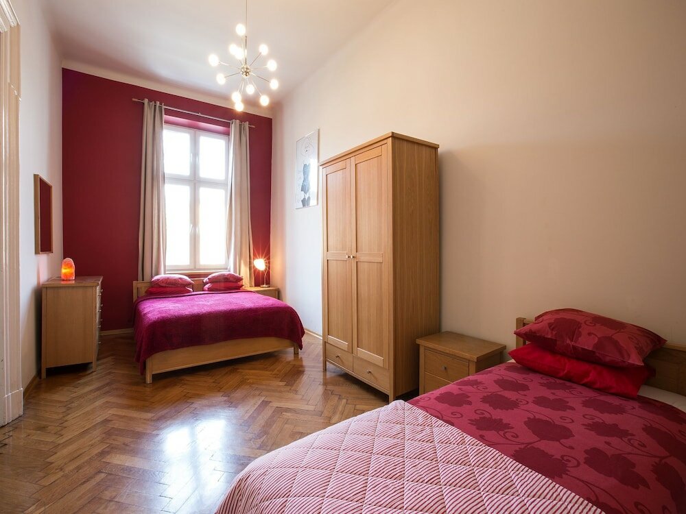 Апартаменты Spacious and Comfortable Flat in Krakow