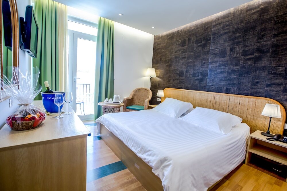 Standard double chambre avec balcon et Vue sur la ville Hotel Villa Adriatica