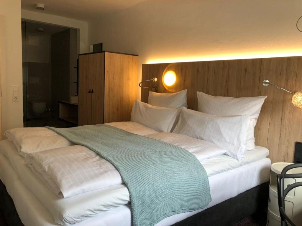Standard Doppel Zimmer mit Flussblick Weinhaus Fries