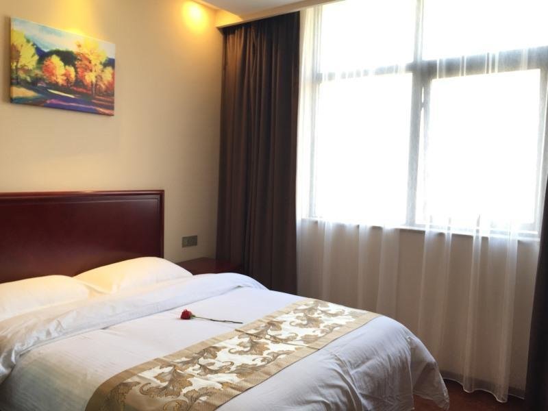 Standard Double room GreenTree Inn HeNan HeBi HengShan Road Business Hotel