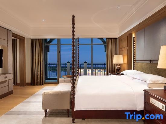 Suite De ejecutivo 1 dormitorio con balcón Hollick Hotel Wen'an Tapestry Collection by Hilton