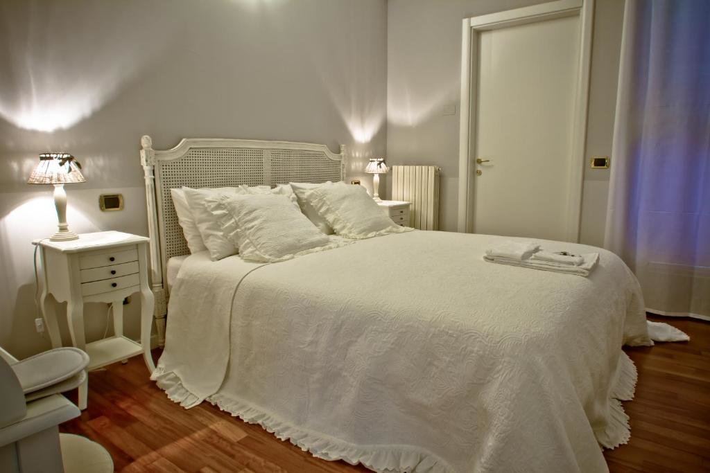 Двухместный номер Standard мансарда Borgo Manzoni - Charming House