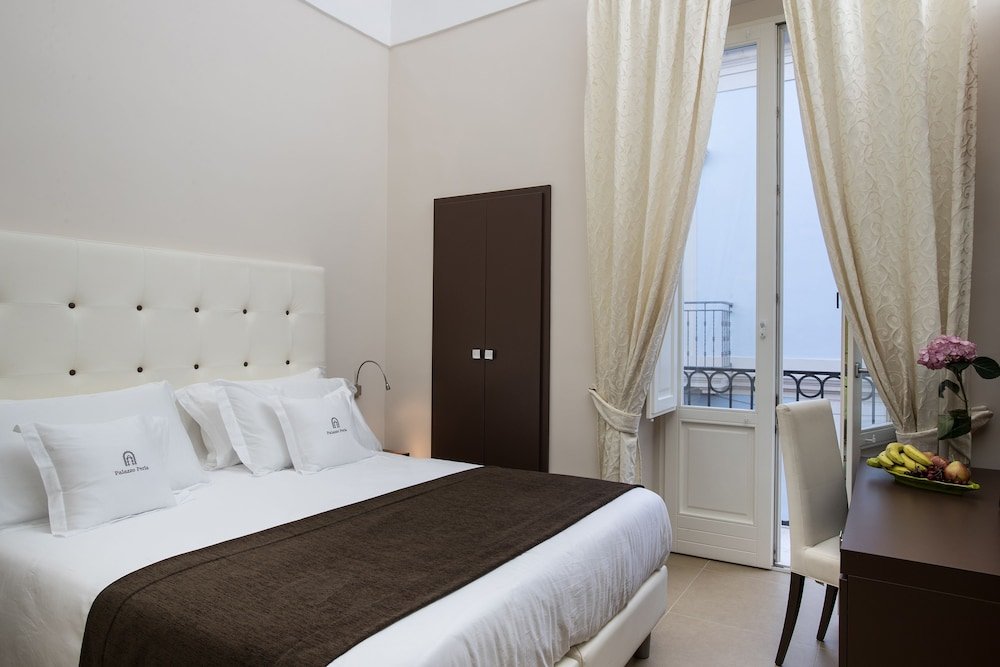 Camera doppia Standard con balcone Palazzo Perla - Rooms and Suite