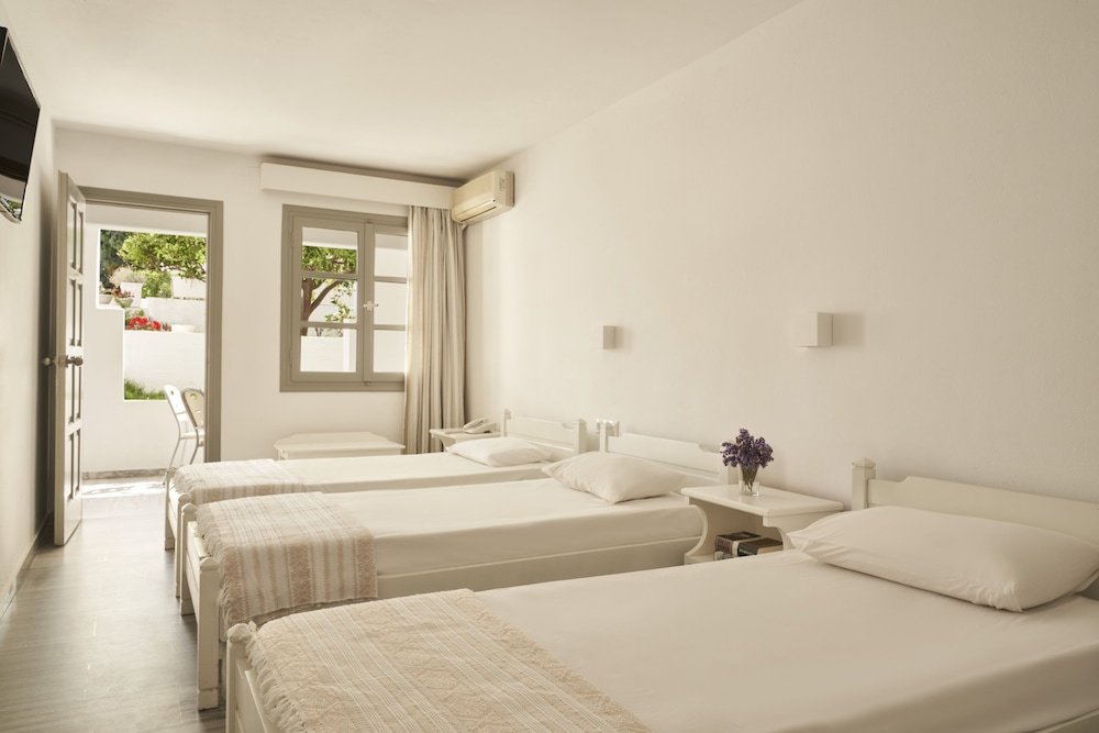 Номер Comfort с балконом Polos Hotel Paros