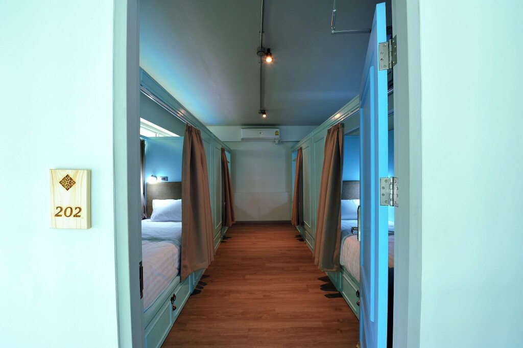 Кровать в общем номере Latima Boutique Hostel