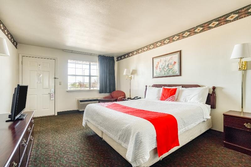 Deluxe Double room OYO Hotel Wichita Falls I-44 Sheppard Airforce