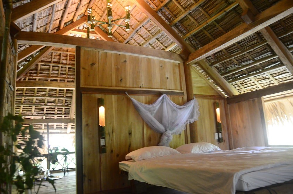 Двухместный номер Standard с балконом Pu Luong Nature Lodge