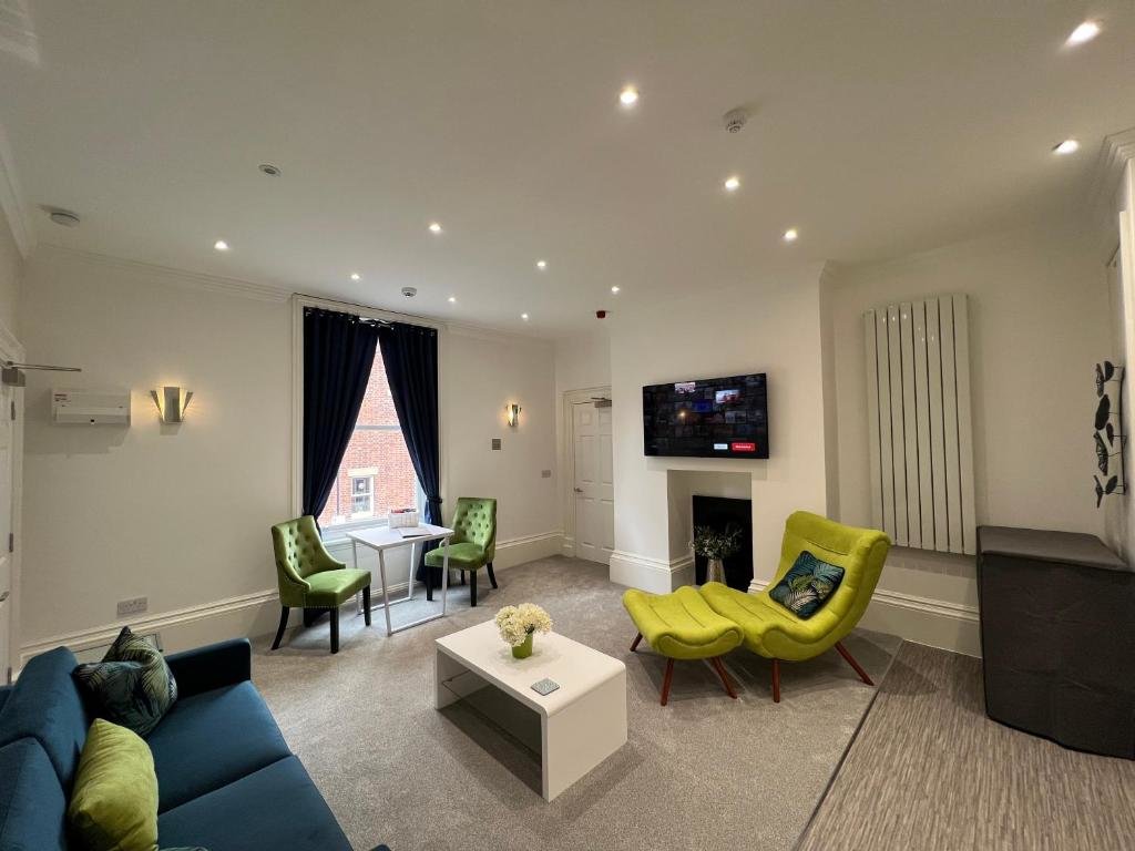 1 Bedroom Apartment Winckley Square Residences