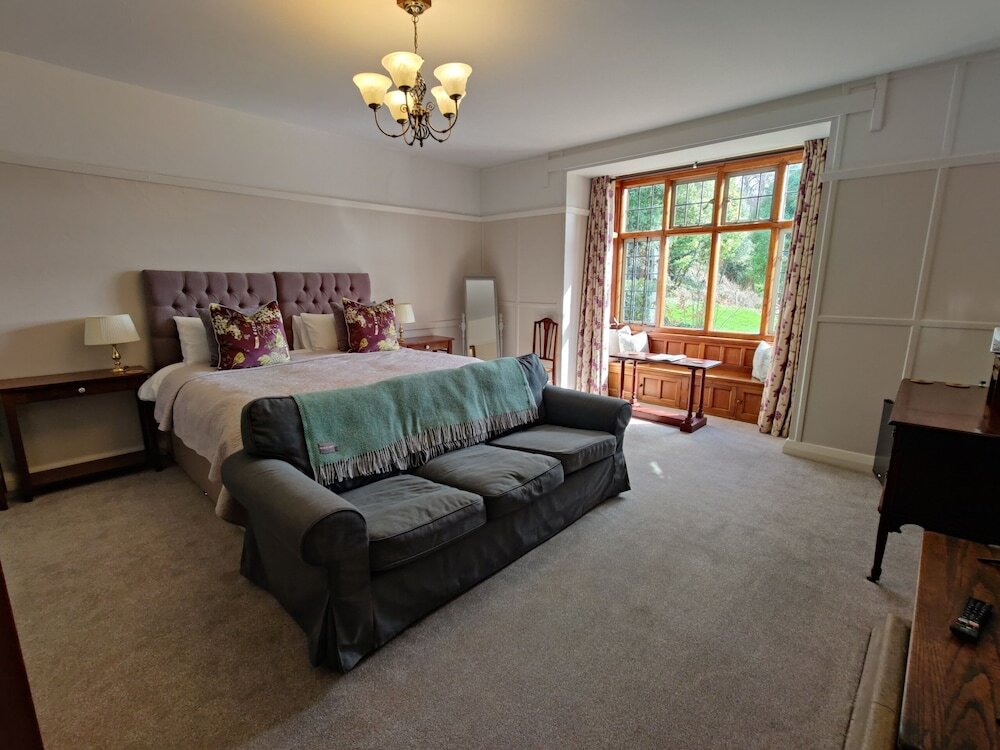 Номер Luxury Luxury Bed And Breakfast at Bossington Hall in Exmoor, Somerset