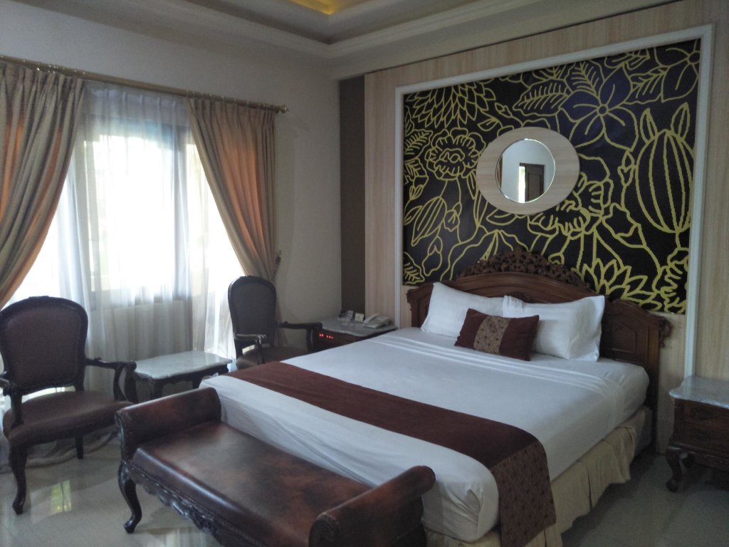 Deluxe Double room Hotel Indah Palace Yogyakarta