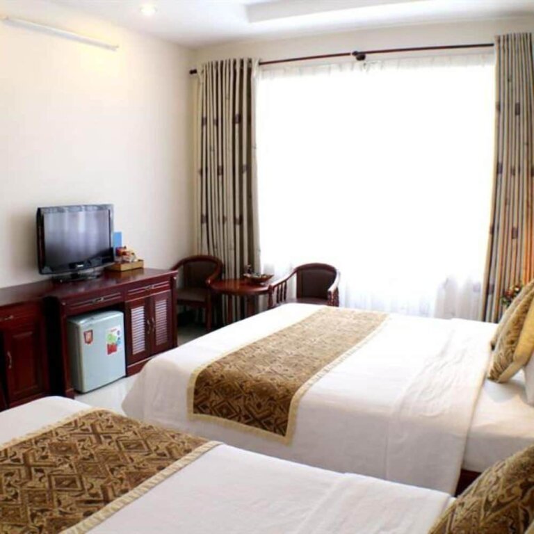 Трёхместный номер Standard Anh Nguyet Hotel