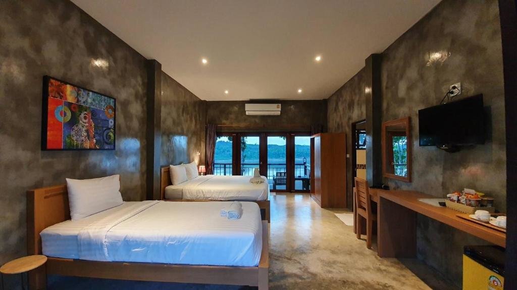 Deluxe double chambre Chiang Klong Riverside Resort