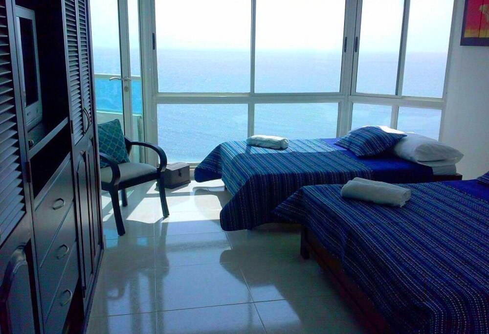 Komfort Apartment Apartamentos torres del lago Caribe Tours