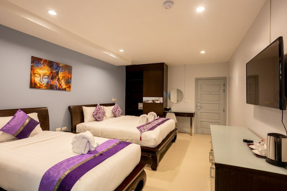 Suite The Great @Patong Hotel