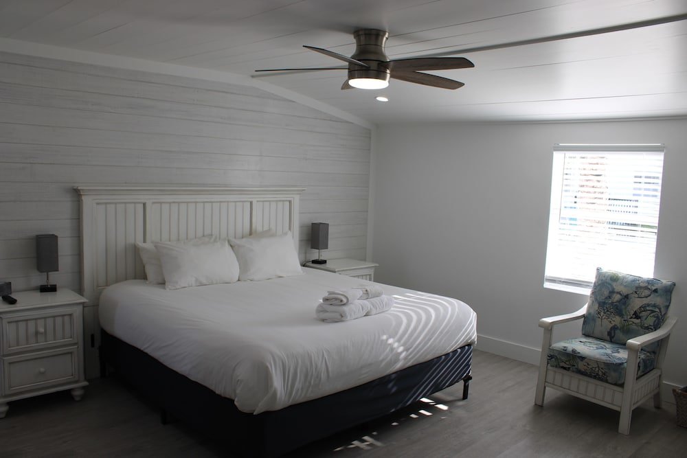 Номер Standard с видом на бассейн Siesta Key Beach Resort and Suites
